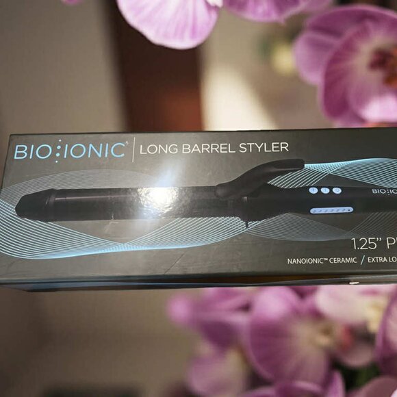 Bio Ionic Long Barrel Styler 1.25" Pro Curling Iron - Picture 1 of 4